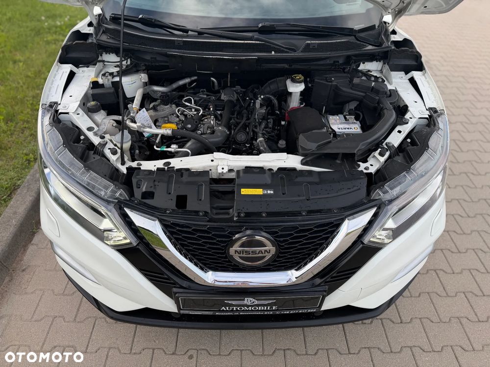 Nissan Qashqai 1.3 DIG-T Tekna+ - 23