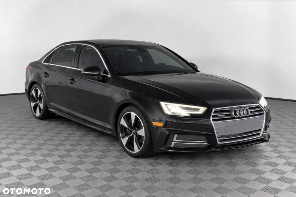 Audi A4 Limousine 45 TFSI Quattro S tronic - 1