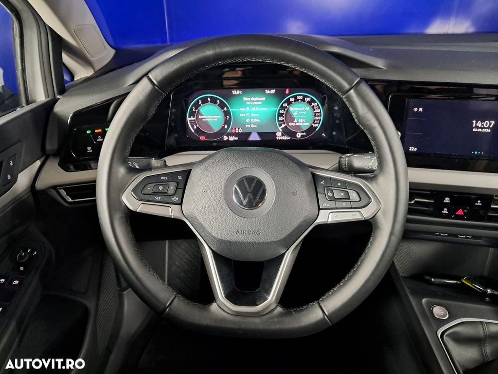 Volkswagen Golf 1.5 TSI ACT Life - 13