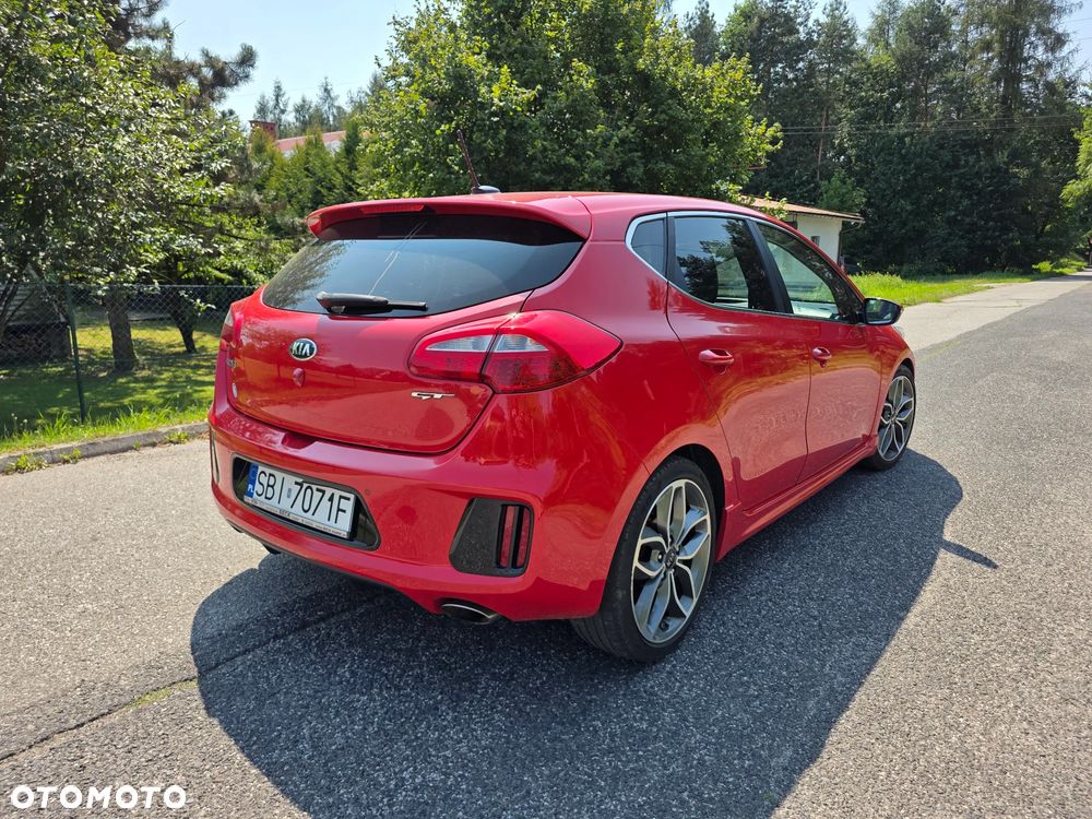 Kia Ceed - 4