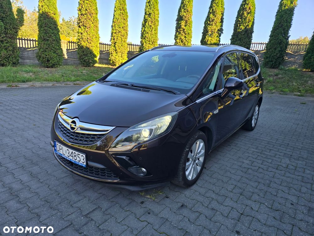 Opel Zafira 2.2 Edition Plus - 1
