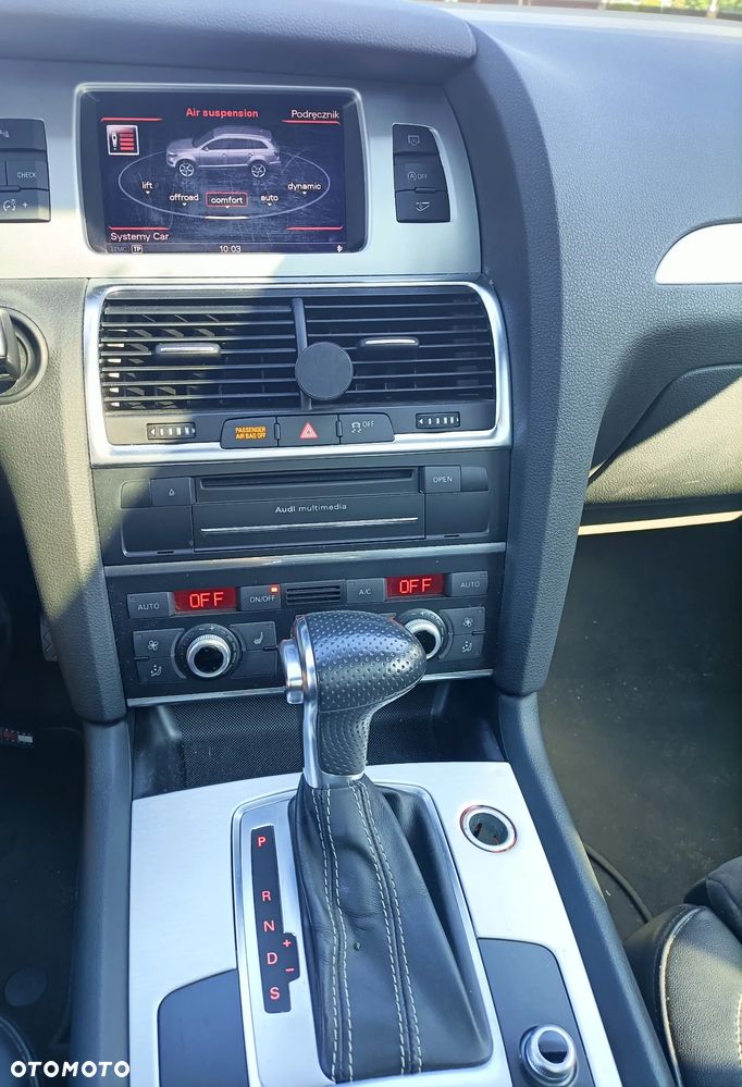 Audi Q7 3.0 TDI DPF clean diesel Quattro Tiptronic - 10