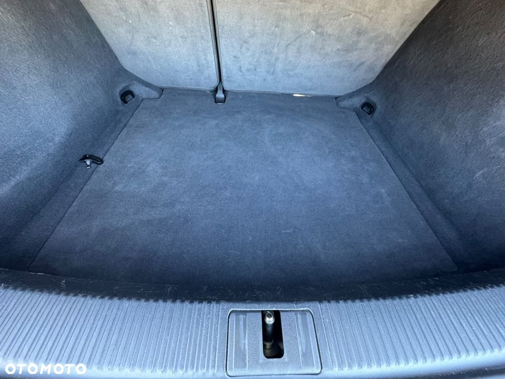 Audi A3 Sportback 1.4 TFSI Ambiente - 17