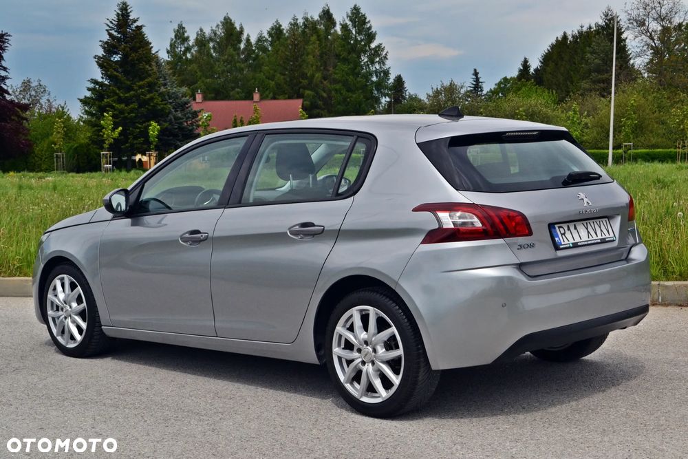 Peugeot 308 - 5