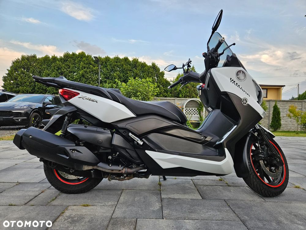 Yamaha X-max - 6