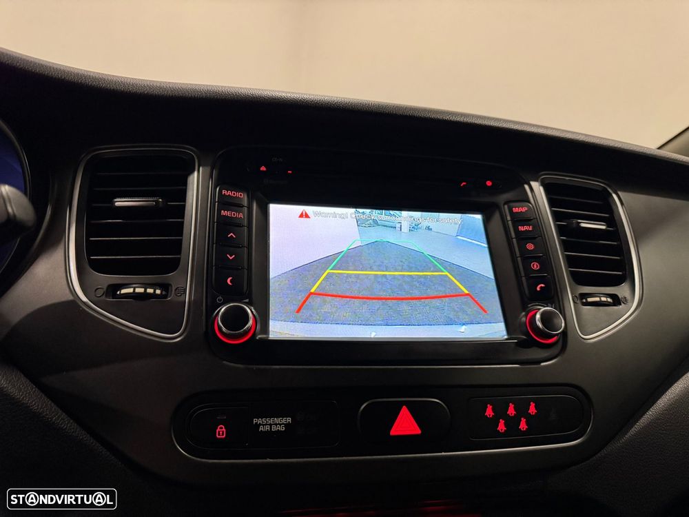 Kia Carens 1.7 CRDi ISG TX - 10
