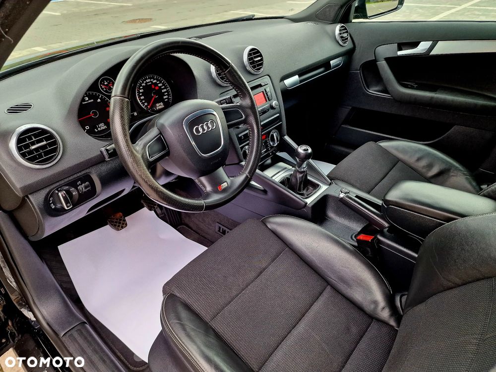 Audi A3 Sportback 2.0 TDI quattro S line Sportpaket plus - 6