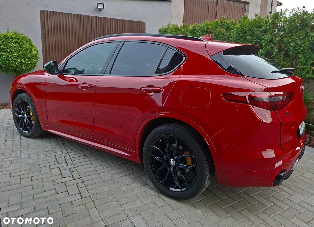 Alfa Romeo Stelvio 2.0 Turbo Veloce Q4 - 4