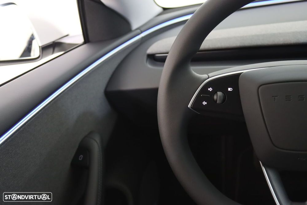 Tesla Model 3 Tração Traseira - 16