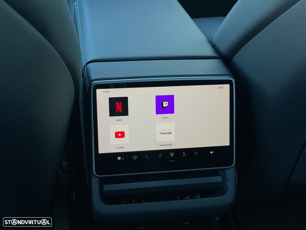 Tesla Model 3 Tração Traseira Premium - 19