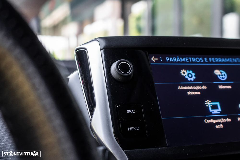 Peugeot 2008 PureTech 110 Stop&Start Allure - 22