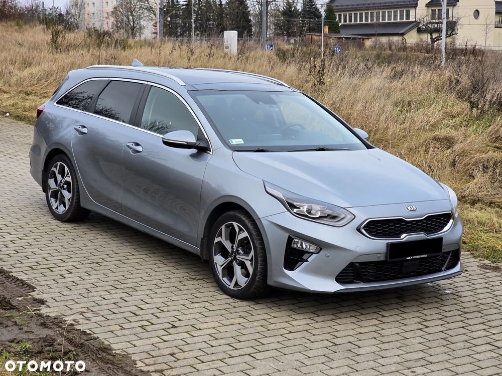 Kia Ceed 1.4 T-GDI L Business Line DCT - 4