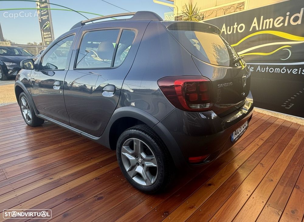 Dacia Sandero Stepway SCe 75 Essential - 6