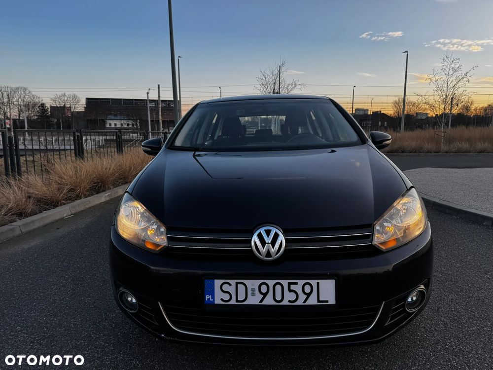 Volkswagen Golf 1.6 TDI DPF Highline - 5