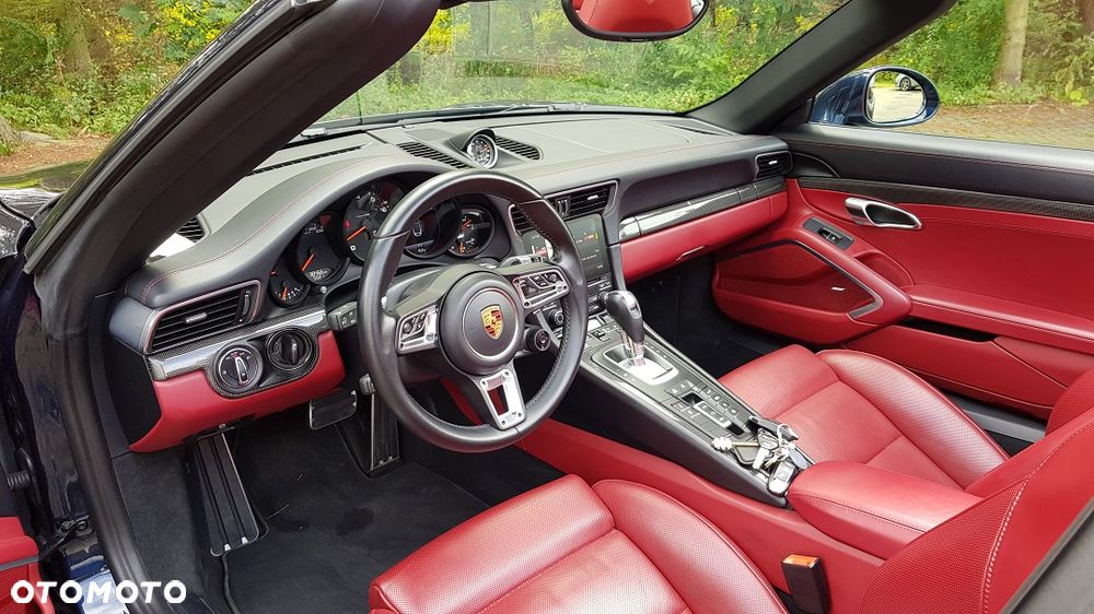 Porsche 911 Carrera 4S PDK - 14