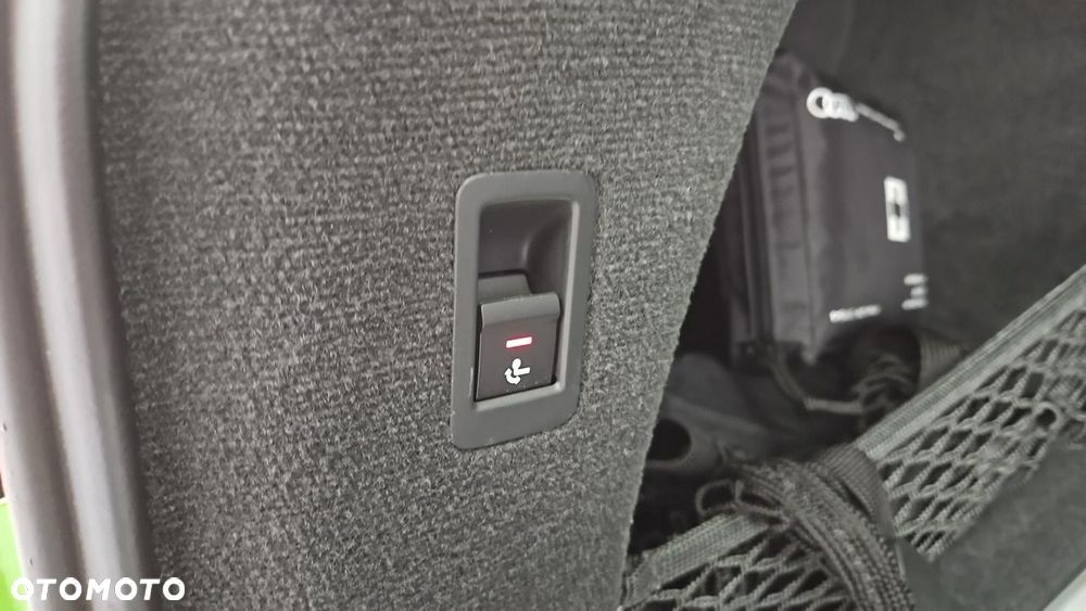 Audi RS6 Avant TFSI mHEV Quattro Performance Tiptronic - 25
