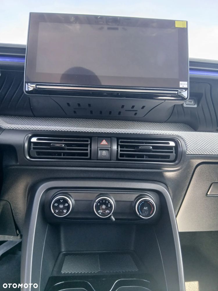 Citroën C3 1.2 mHEV Plus - 9