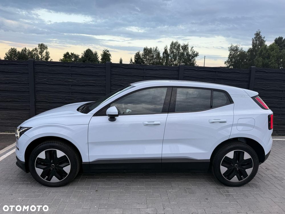 Volvo EX30 Single Motor RWD Plus - 33