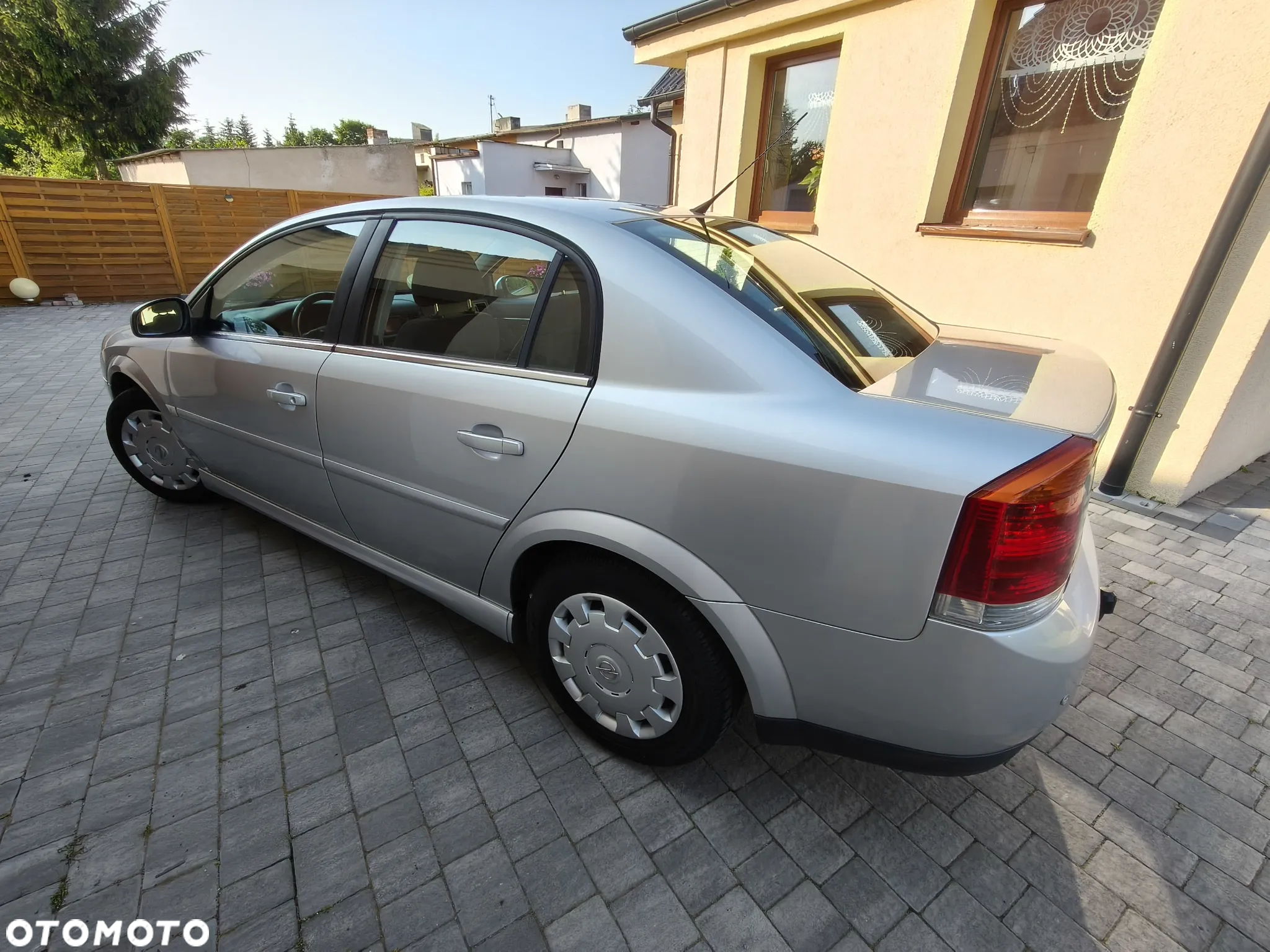 Opel Vectra 1.8 Comfort - 2