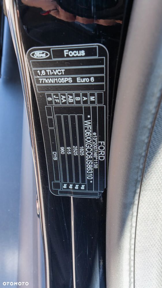 Ford Focus 1.6 Gold X - 28
