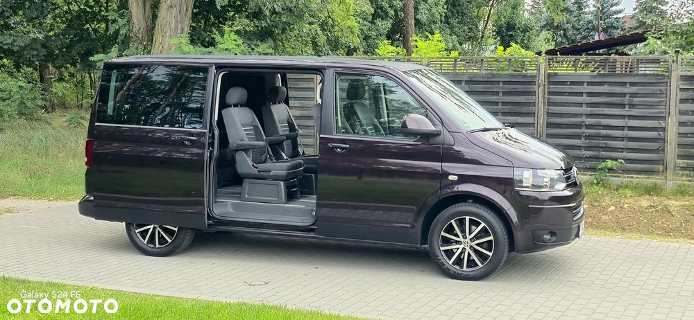 Volkswagen Multivan - 29