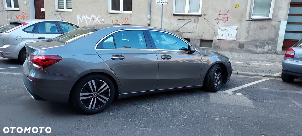 Mercedes-Benz Klasa A 180 Progressive 7G-DCT - 3