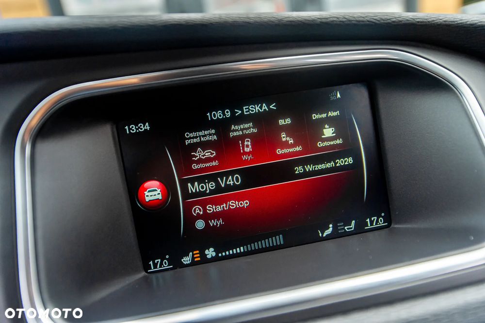 Volvo V40 D4 Geartronic RDesign - 35