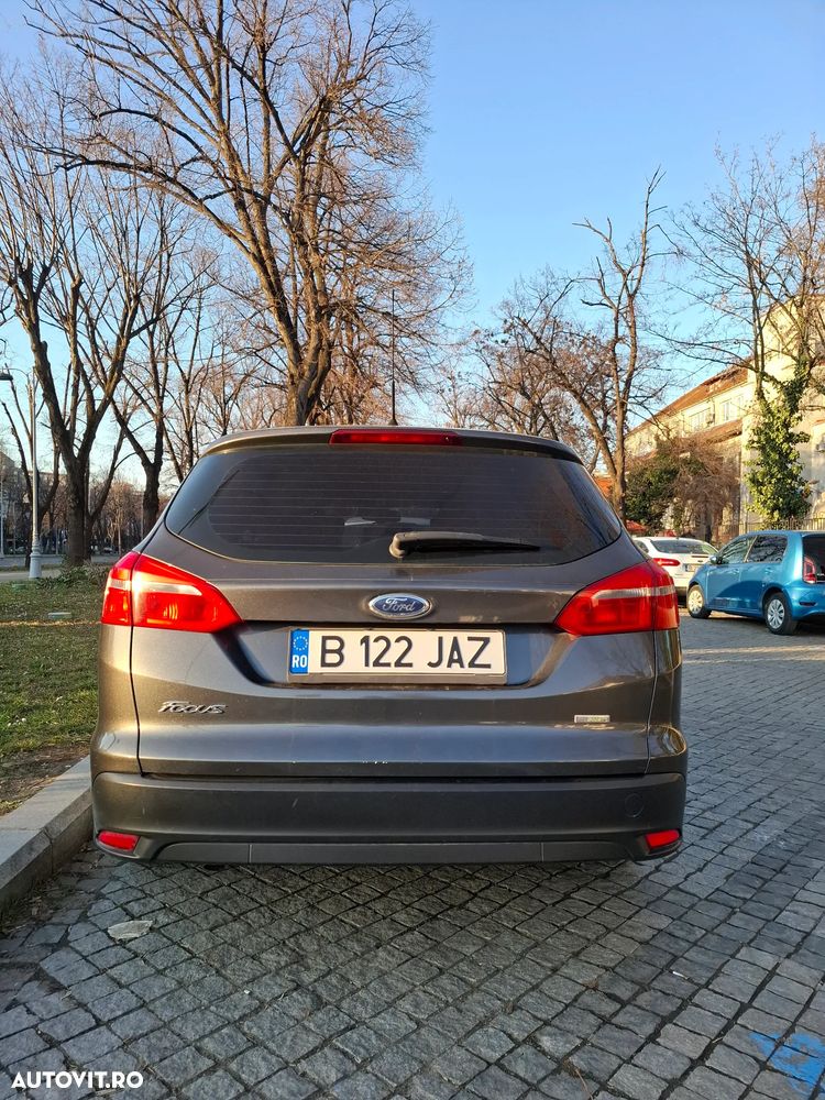 Ford Focus 1.0 EcoBoost Titanium - 6