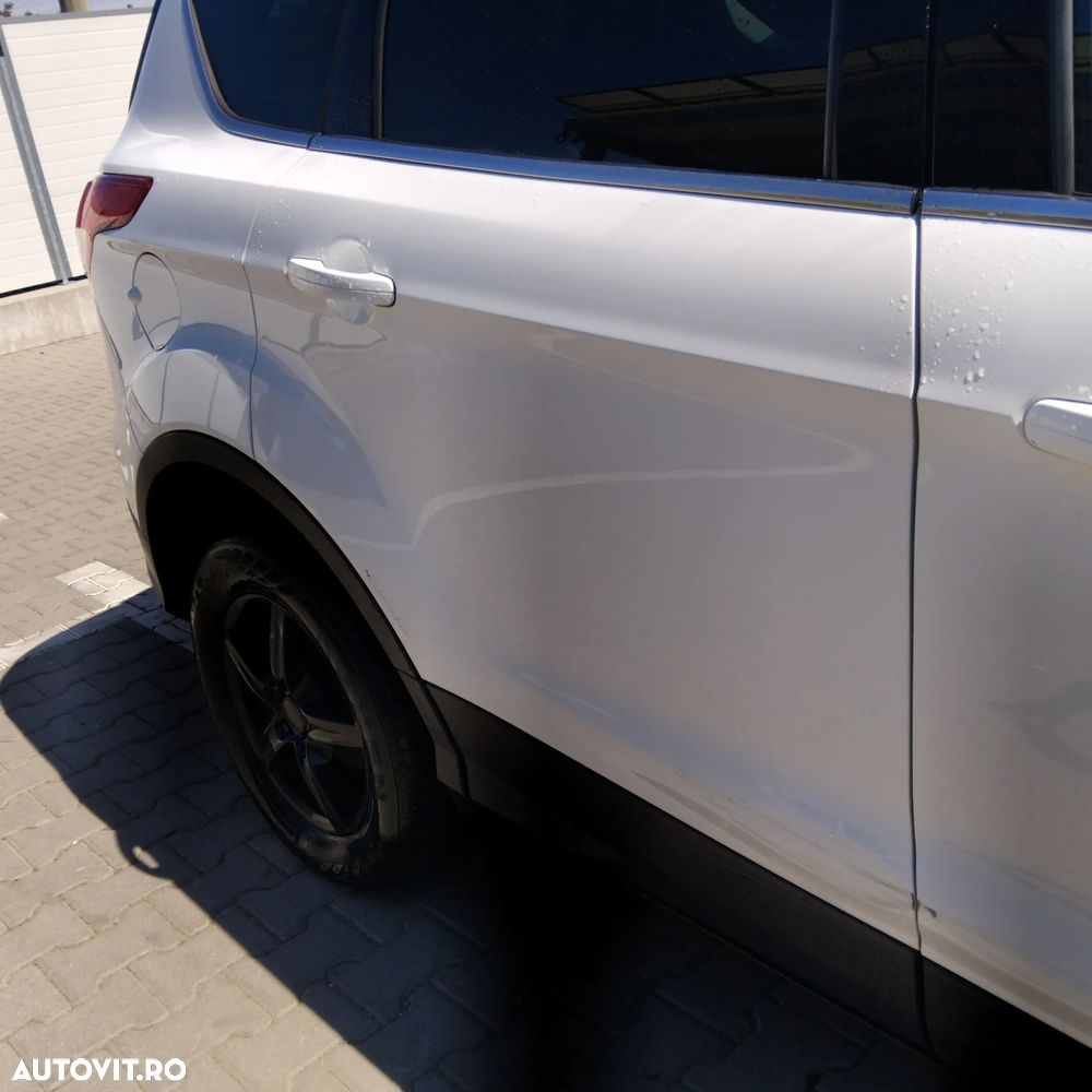 Ford Kuga 1.6 EcoBoost 2x4 Trend - 8