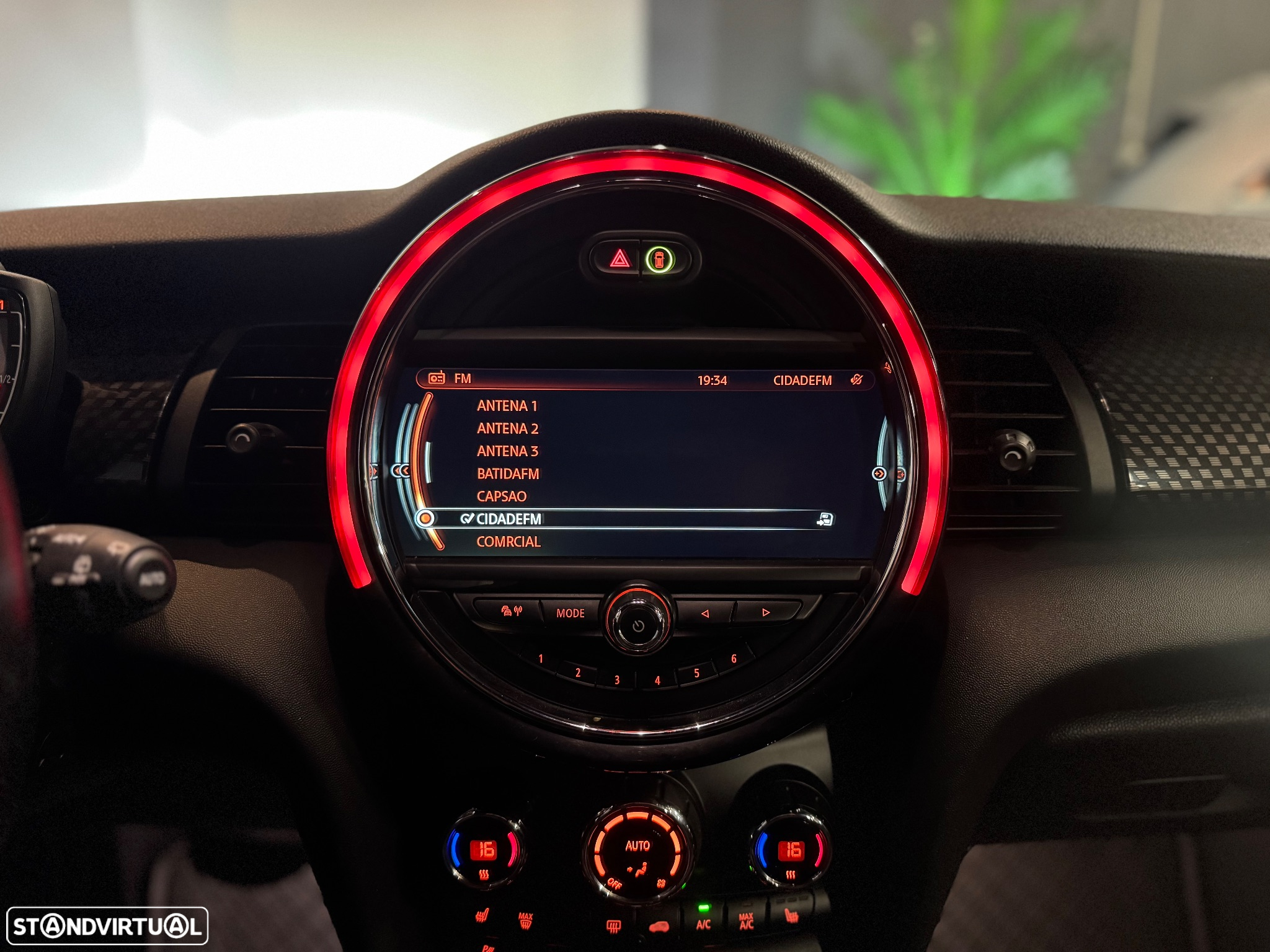 MINI 3 Portas Cooper SD Auto Desportiva - 21