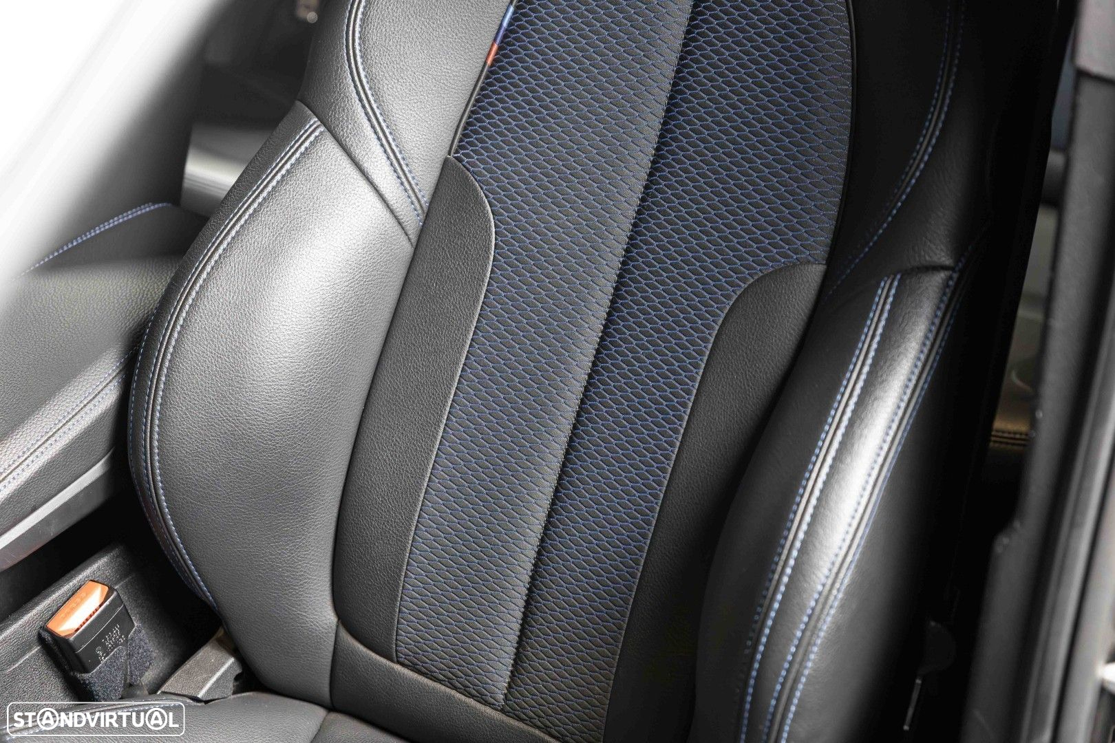 BMW X2 16 d sDrive Auto Pack M - 35