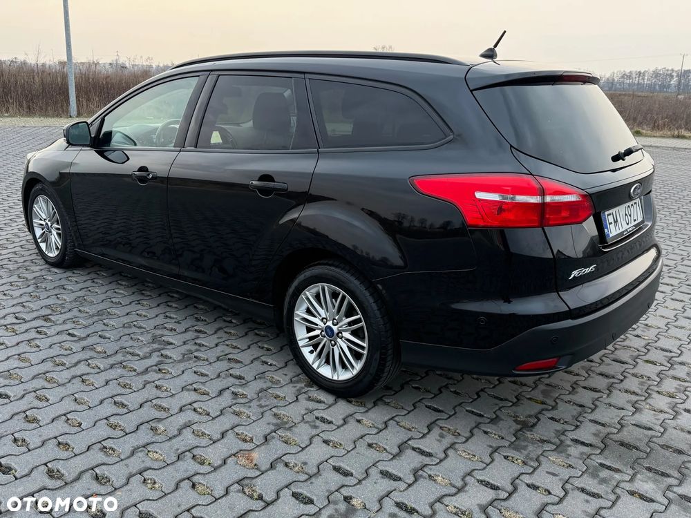 Ford Focus 1.5 EcoBlue Start-Stopp-System TITANIUM - 9
