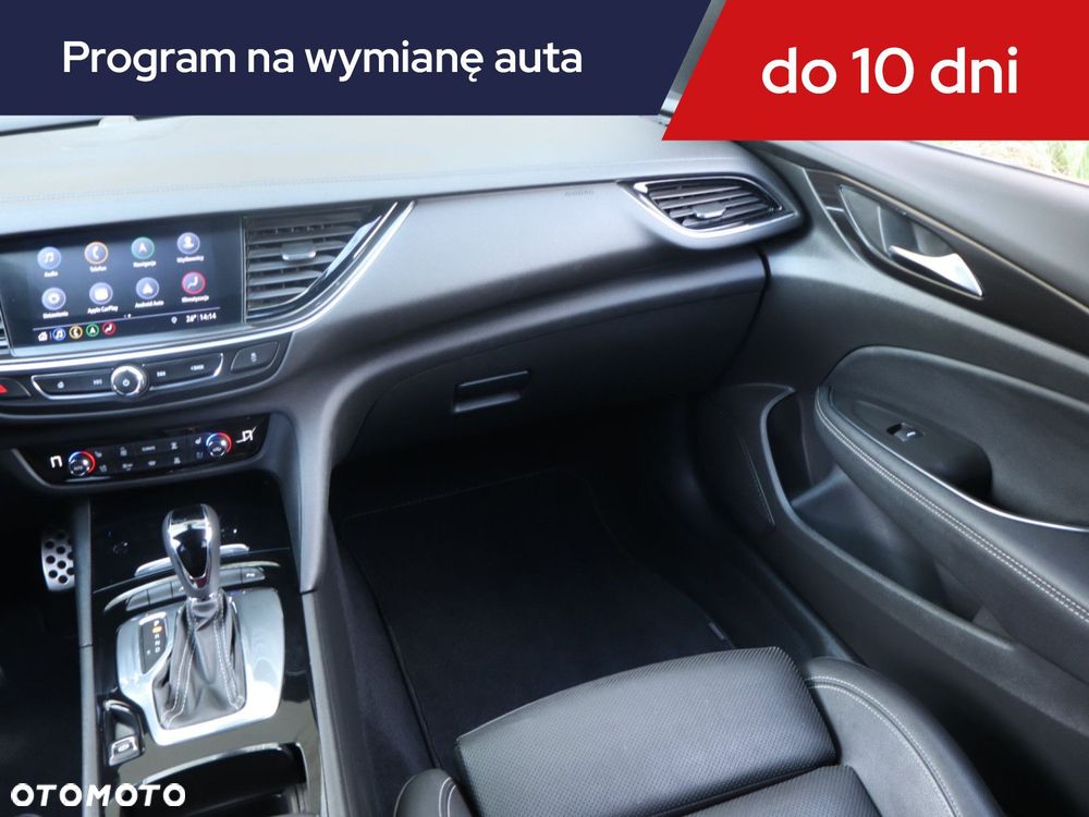 Opel Insignia - 10