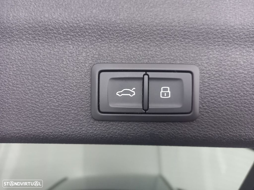 Audi A6 Avant 40 TDI Sport S tronic - 24