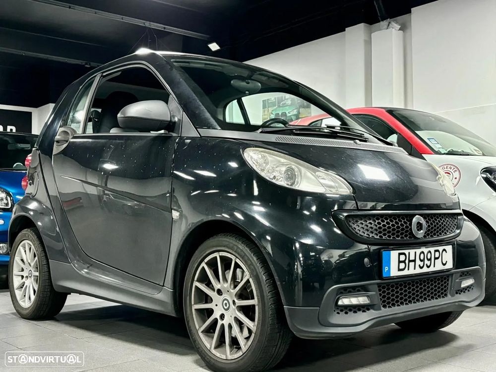 Smart ForTwo Coupé 1.0 mhd Pure 61 - 1