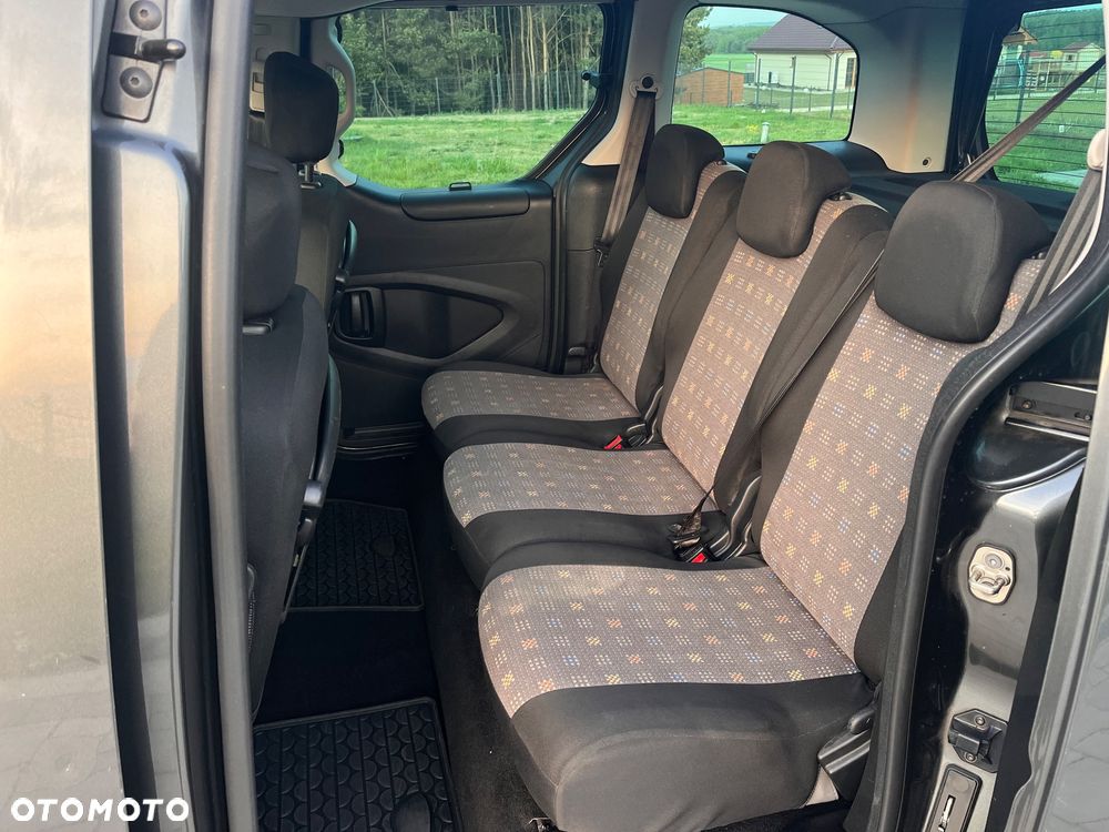 Citroën Berlingo Multispace PureTech 110 SELECTION - 16