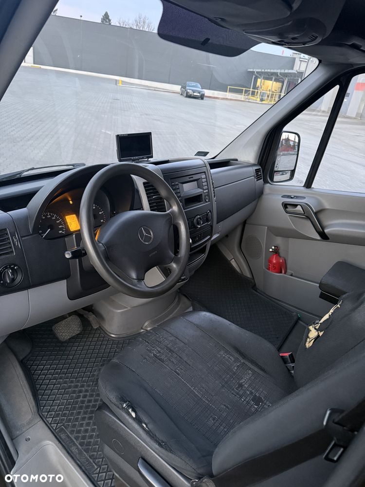 Mercedes-Benz Sprinter - 3