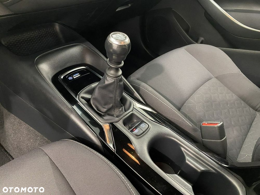 Toyota Corolla - 19