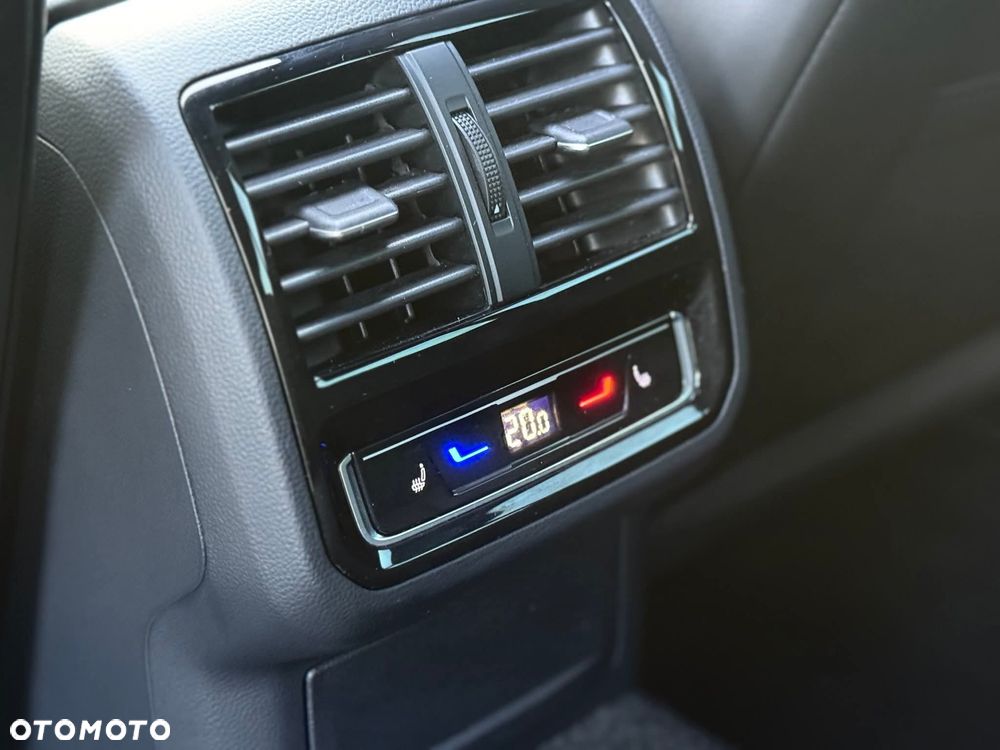 Volkswagen Arteon 2.0 TSI 4Motion R DSG - 21