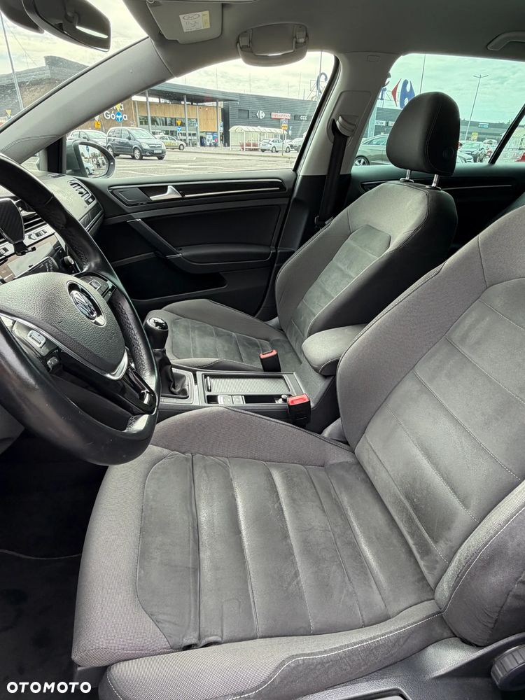 Volkswagen Golf 1.4 TSI BMT Highline - 18