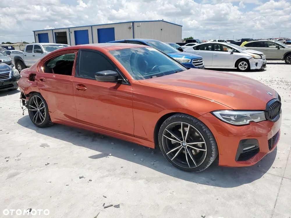 BMW Seria 3 330i M Sport sport - 4