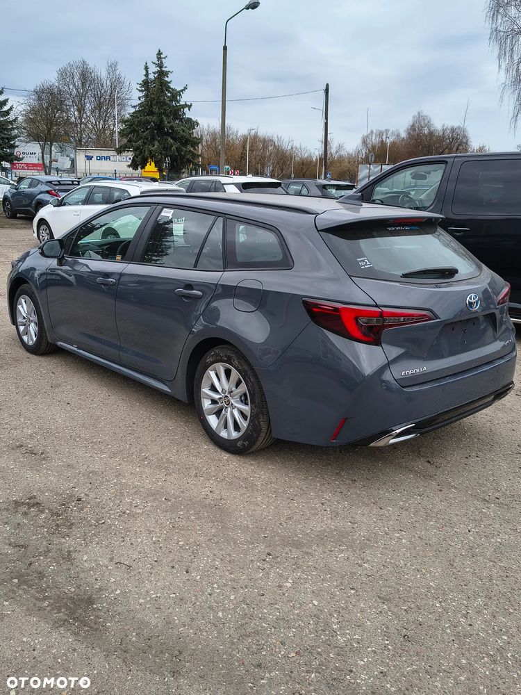 Toyota Corolla 1.8 Hybrid Comfort - 4