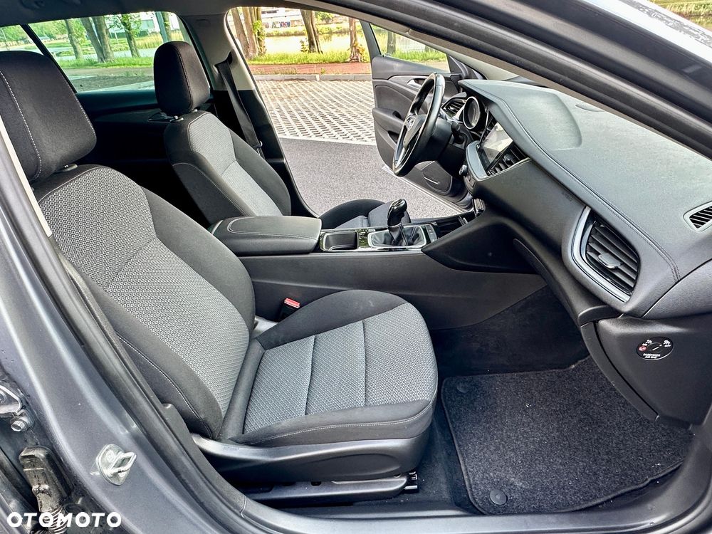 Opel Insignia - 20