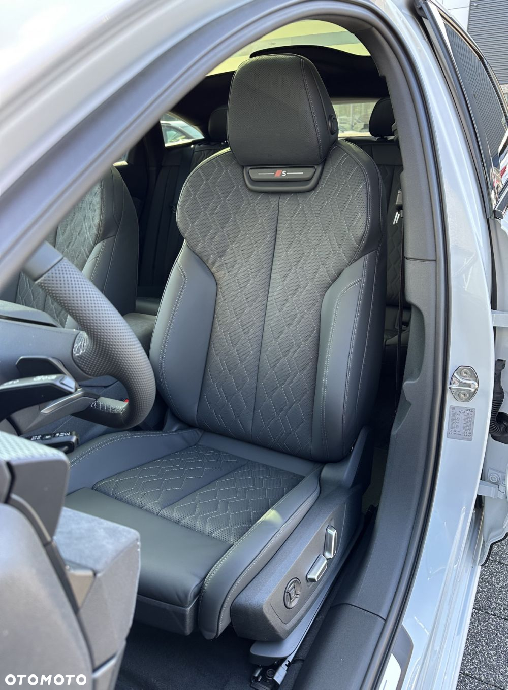 Audi A6 Sportback e-tron - 13
