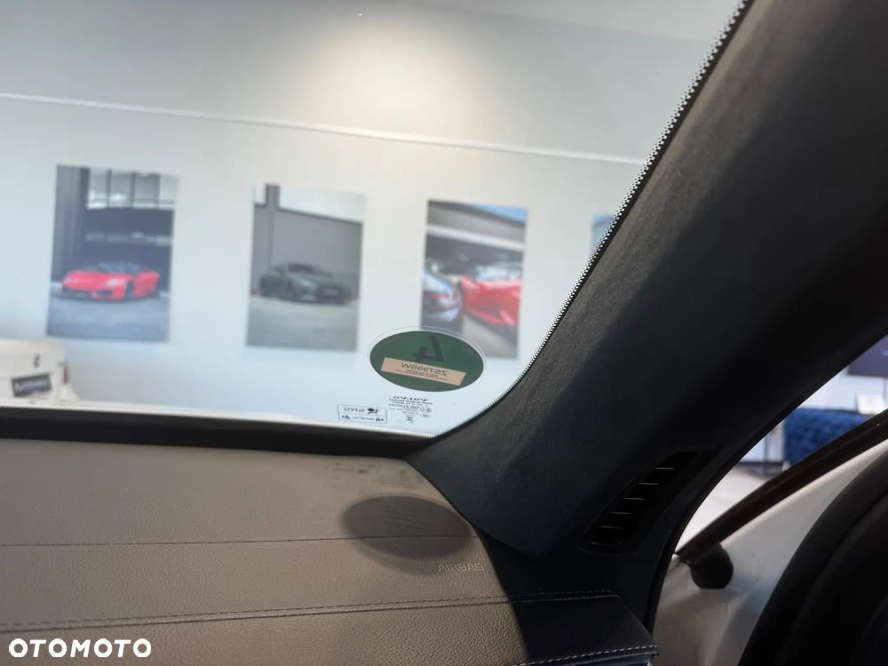 Volvo XC 90 B5 D AWD Ultimate Dark - 25