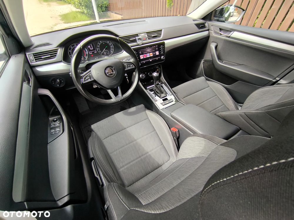 Skoda Superb 1.4 TSI ACT DSG Ambition - 12