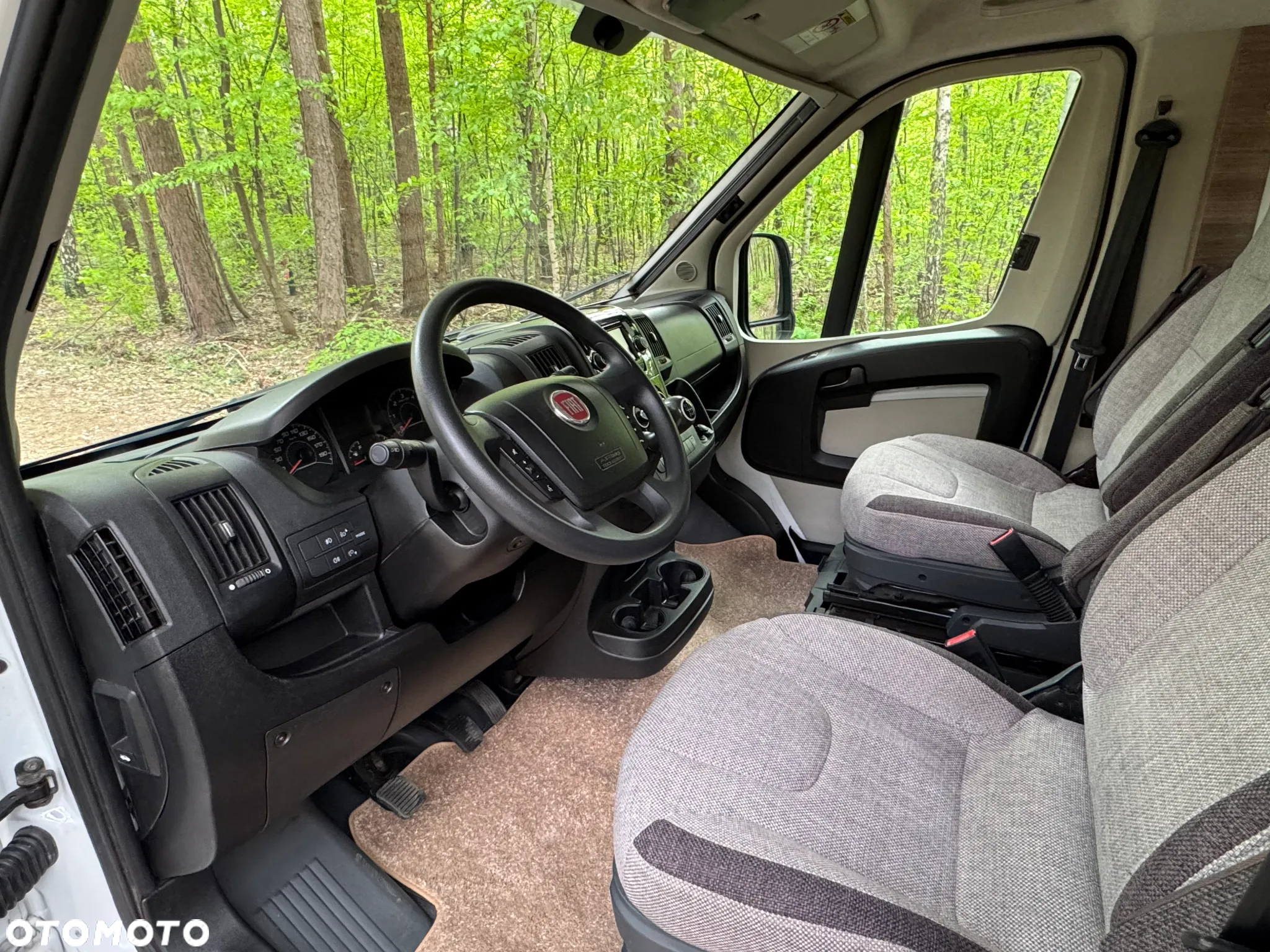 KNAUS Live Traveller - 11