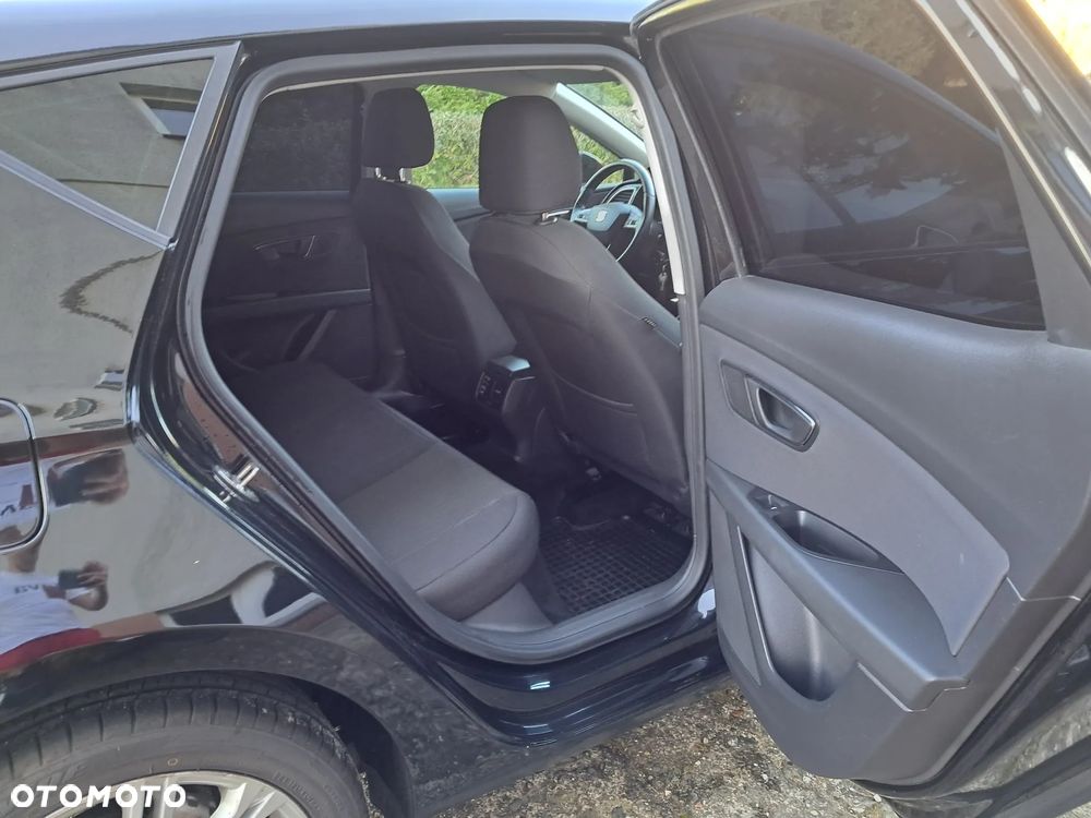 Seat Leon ver-1-2-tsi-full-led-s-s - 16