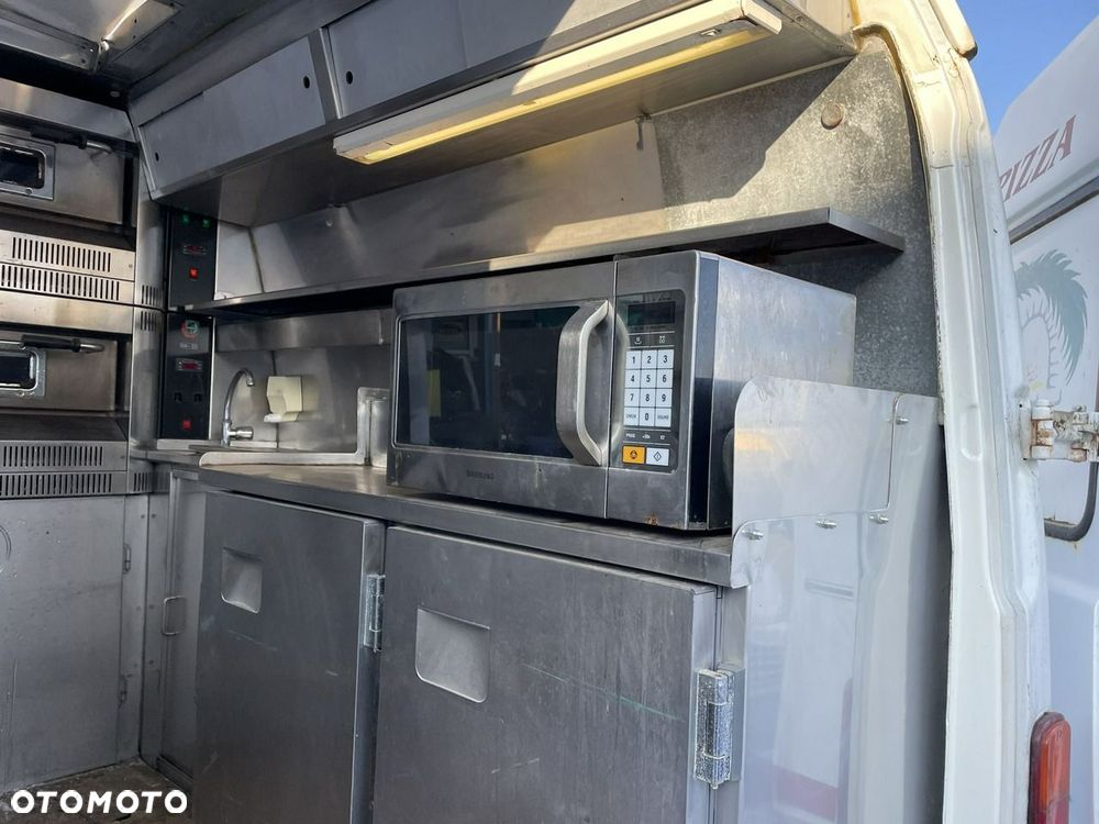 Mercedes-Benz Autosklep Sklep Gastronomiczny Food Truck Foodtruck pizza wyposażona - 7