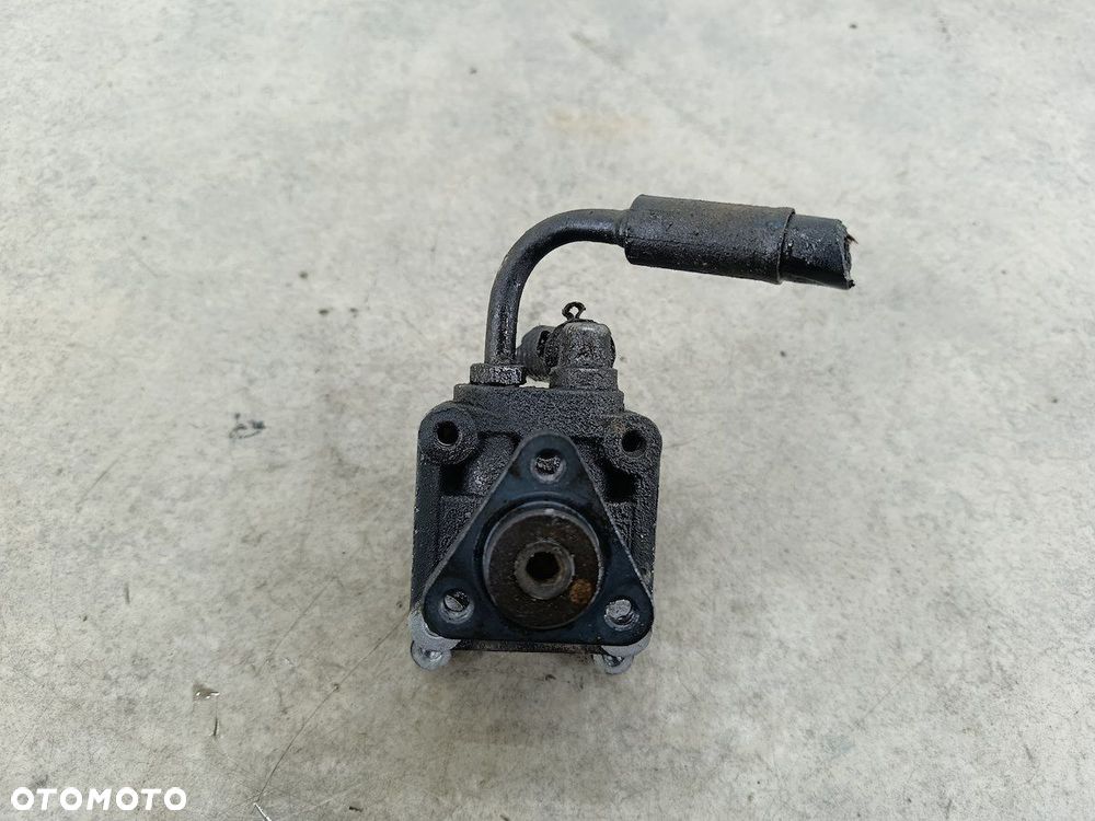 POMPA WSPOMAGANIA BMW 3 E46 1.9 8V 318Ci - 7